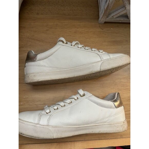 GUESS GAIA Lace-Up Casual Low Top Sneakers Women's Size 7 M White/Gold - Picture 2 of 5